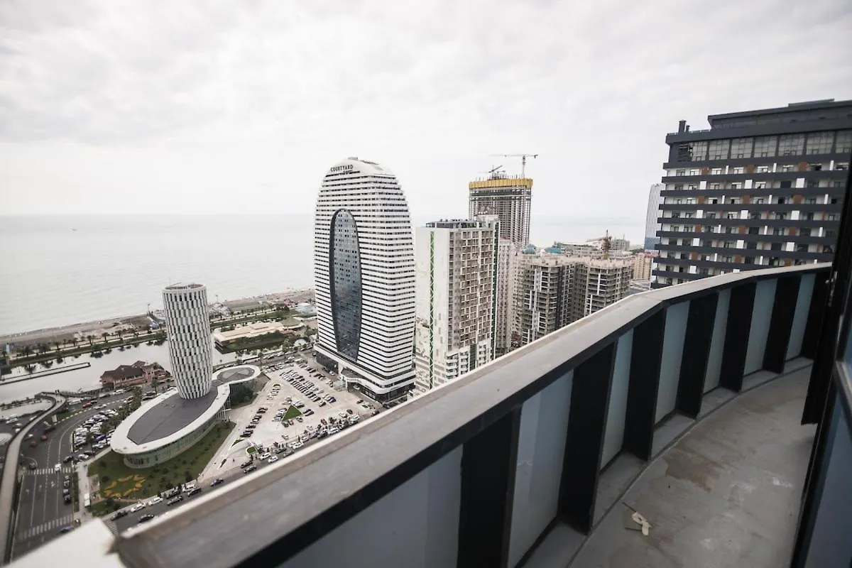 Studio In Central Batumi - By Wehost Apartment